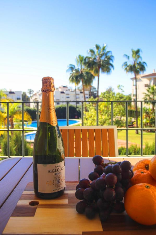 Walk To Puerto Banus, 2Br, 2Bth, Pool Apartment มาร์เบยา ภายนอก รูปภาพ